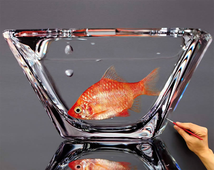 Hyperrealistic Fish in Glass and Water Vessels by Young-sung Kim